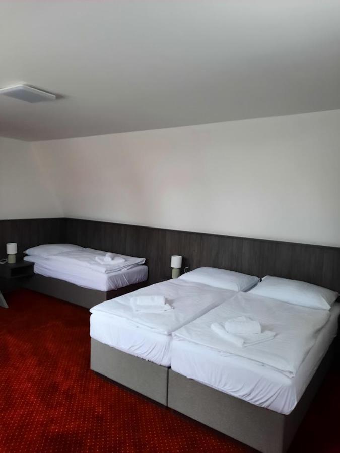 Hotel Orka Moravská Třebová Екстериор снимка