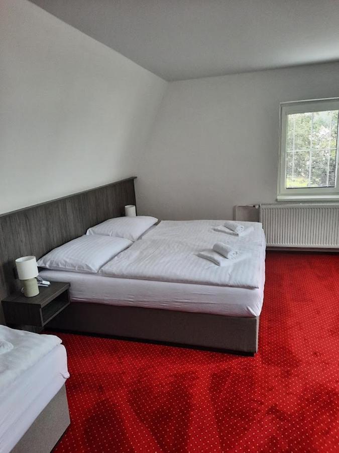 Hotel Orka Moravská Třebová Екстериор снимка